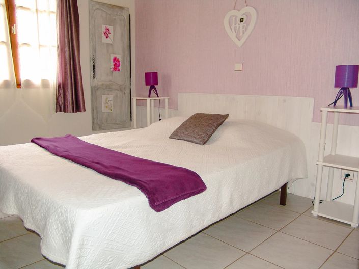 Image No.14-16 Bed House for sale