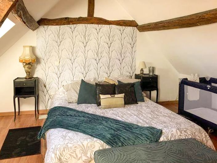 Image No.4-16 Bed House for sale