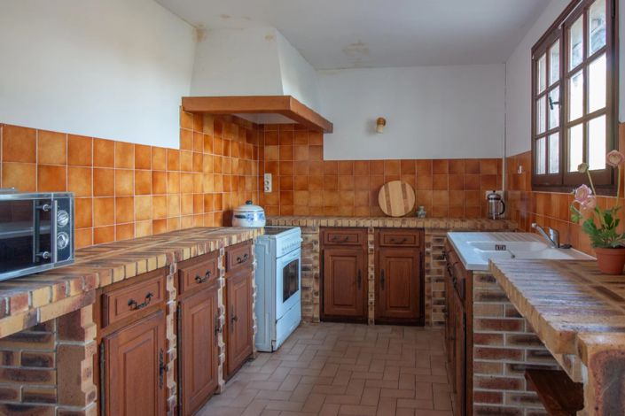 Image No.5-3 Bed House for sale