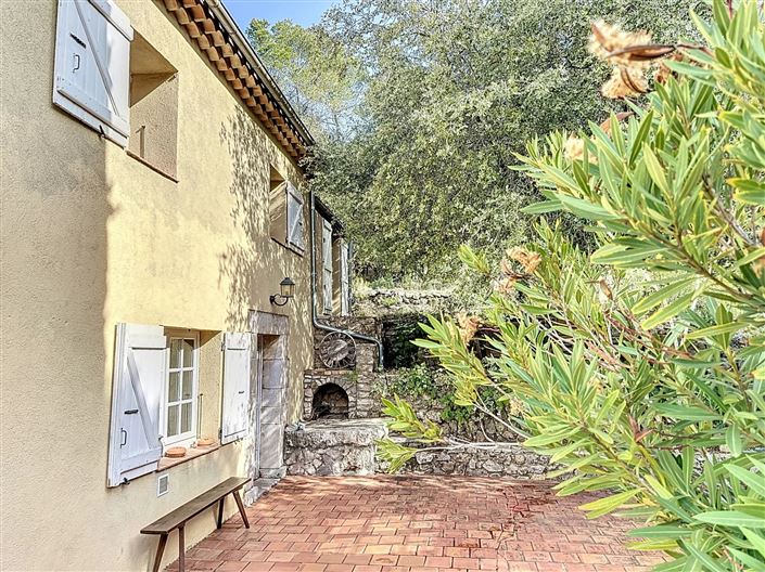 Image No.6-3 Bed Property for sale