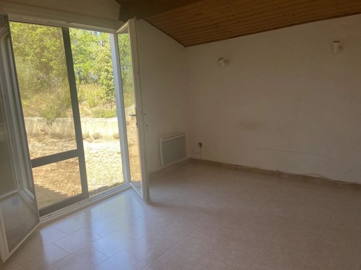 Image No.9-5 Bed House for sale