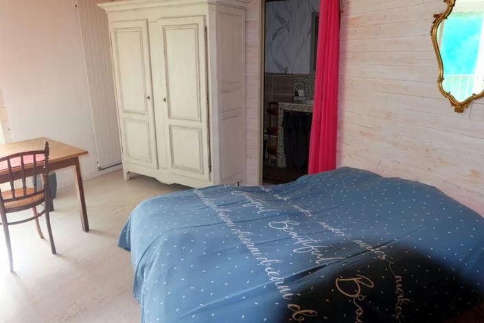 Image No.10-5 Bed House for sale