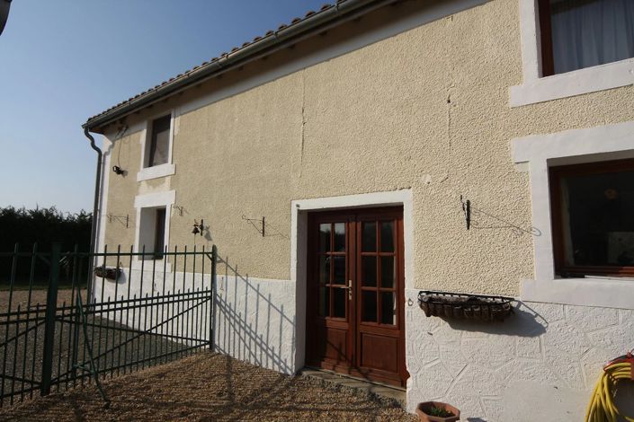 Image No.15-7 Bed House for sale