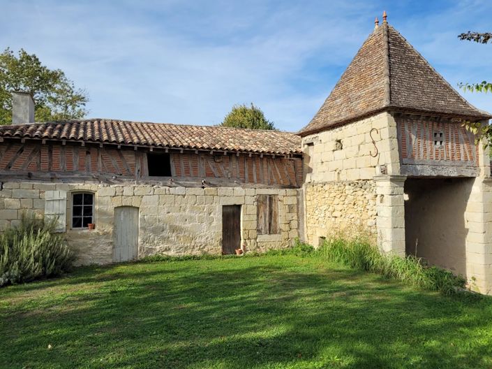 Image No.13-6 Bed House for sale