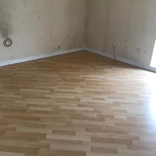 Image No.9-2 Bed House for sale