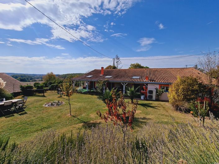 Image No.15-4 Bed House for sale