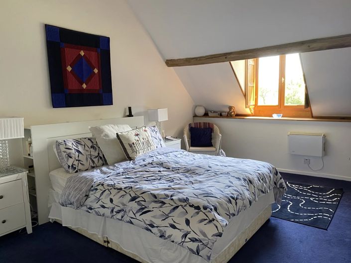 Image No.10-5 Bed House for sale