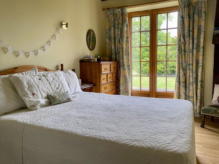 Image No.6-5 Bed House for sale