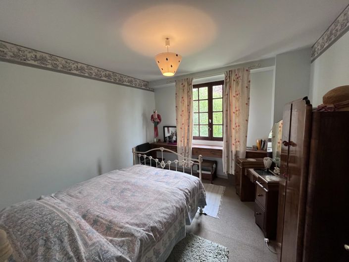 Image No.8-4 Bed House for sale