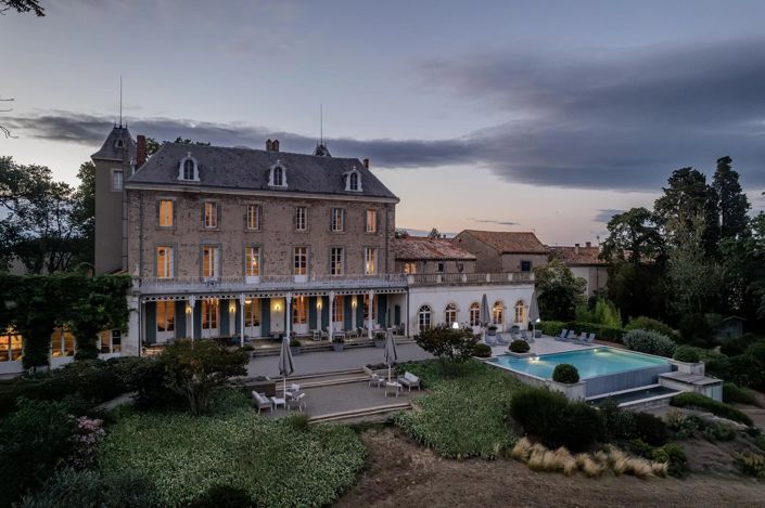 Image No.6-8 Bed House for sale