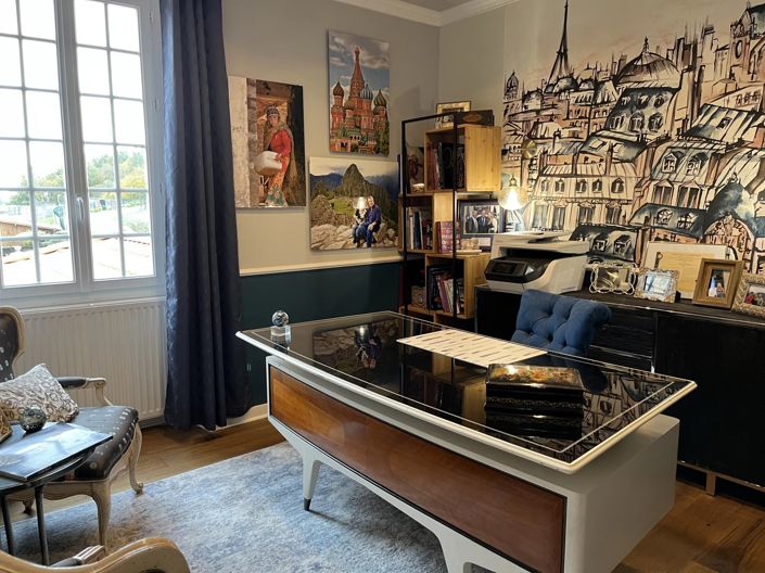 Image No.13-11 Bed House for sale