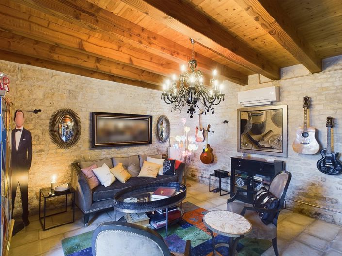 Image No.15-11 Bed House for sale