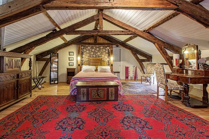 Image No.12-9 Bed House for sale