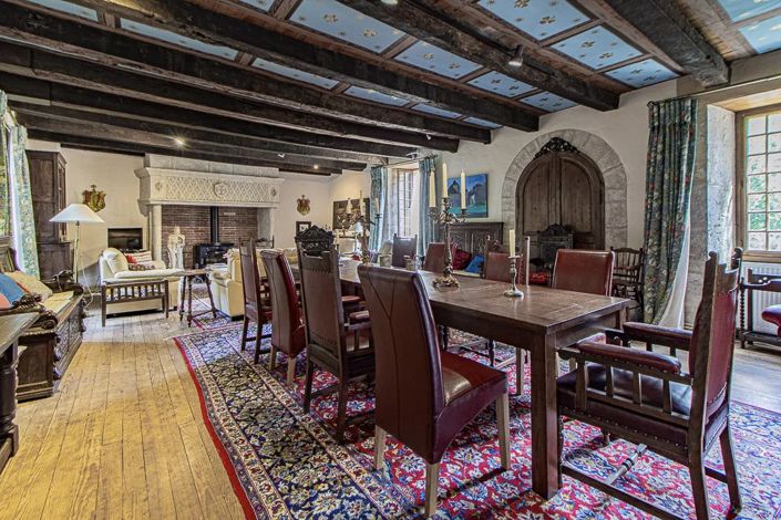 Image No.3-9 Bed House for sale