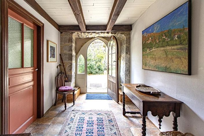 Image No.6-9 Bed House for sale