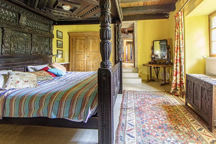 Image No.9-9 Bed House for sale