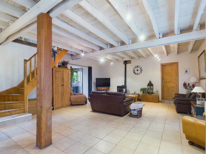 Image No.5-23 Bed House for sale