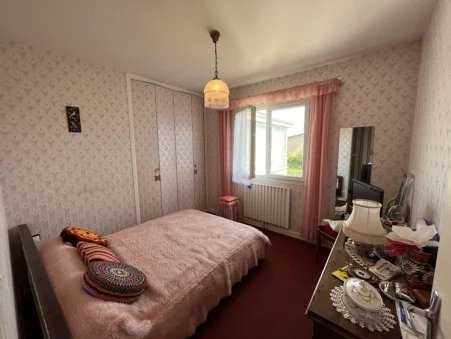 Image No.6-4 Bed House for sale