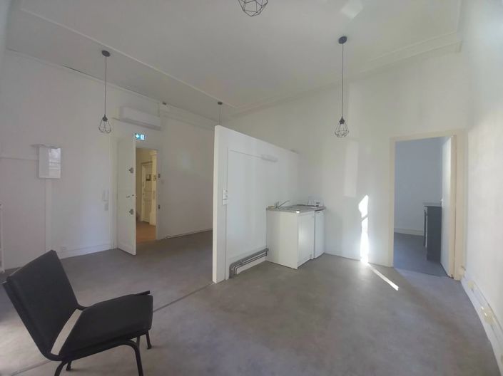 Image No.12-3 Bed House for sale