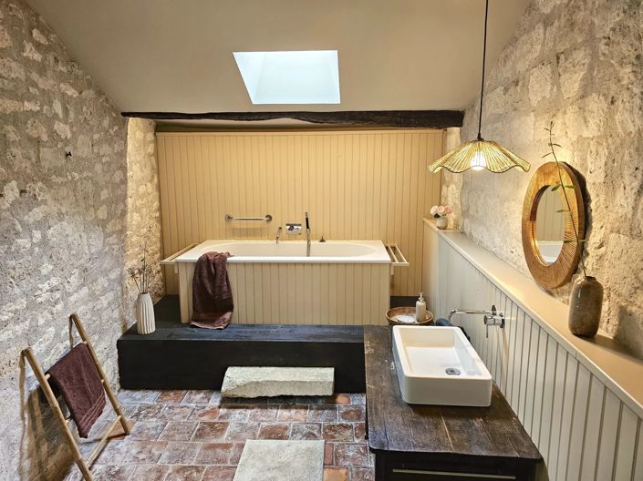 Image No.11-6 Bed House for sale