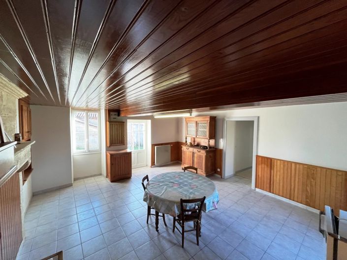 Image No.2-3 Bed House for sale