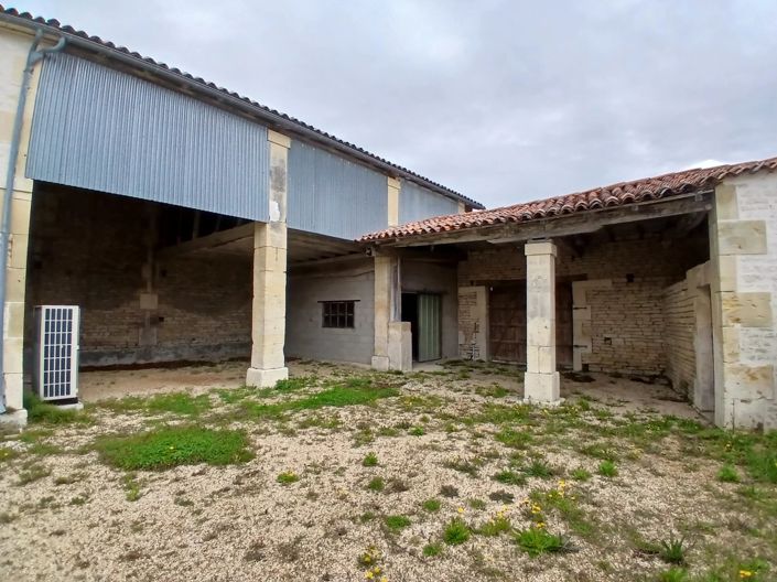 Image No.12-5 Bed House for sale