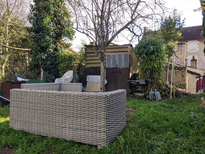 Image No.10-1 Bed House for sale