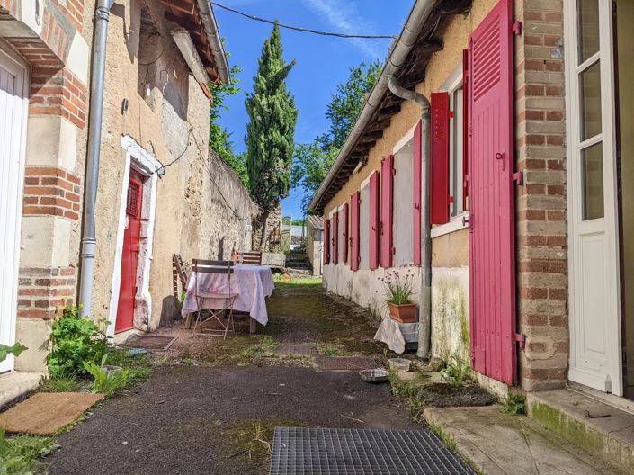 Image No.13-1 Bed House for sale