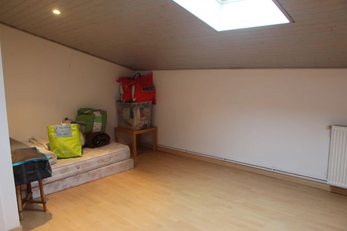 Image No.14-6 Bed House for sale