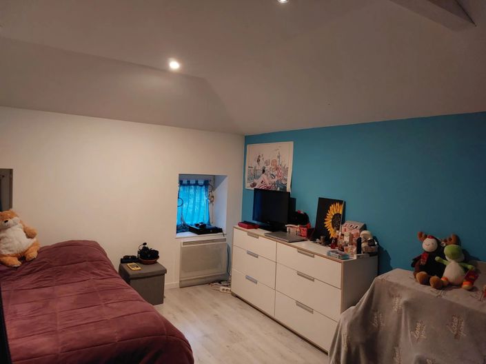 Image No.5-3 Bed Village House for sale