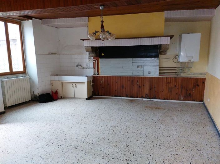 Image No.2-4 Bed House for sale