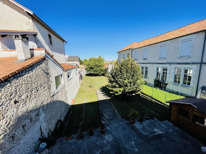 Image No.11-4 Bed House for sale