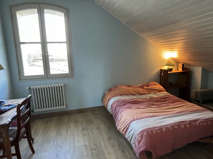 Image No.13-7 Bed House for sale