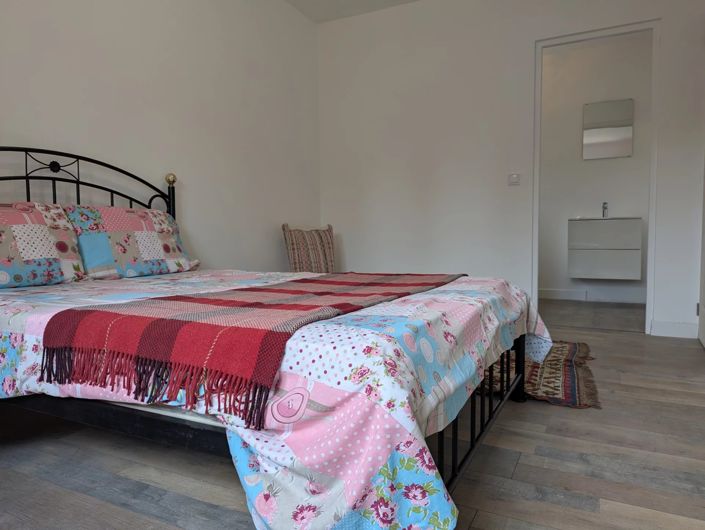 Image No.9-3 Bed Village House for sale