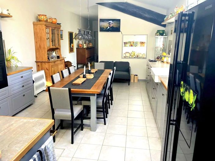 Image No.4-14 Bed House for sale