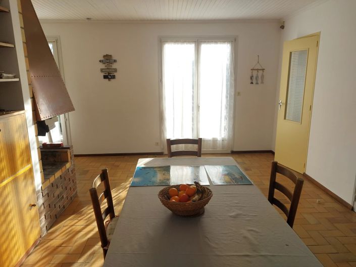 Image No.5-3 Bed House for sale