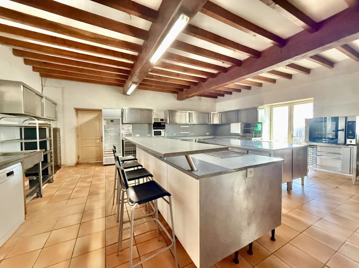 Image No.5-9 Bed House for sale