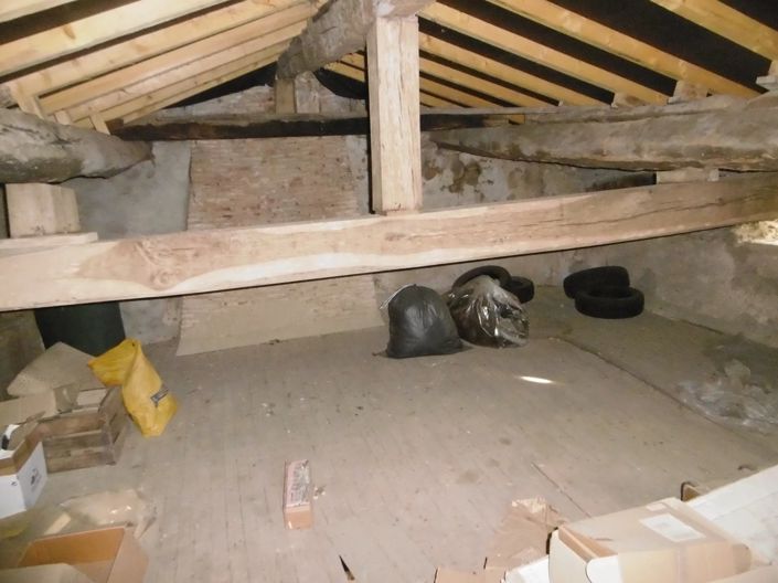 Image No.13-2 Bed House for sale