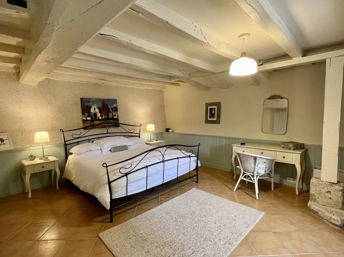 Image No.8-4 Bed Village House for sale