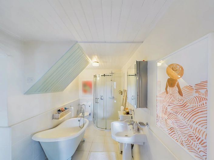 Image No.9-4 Bed Village House for sale