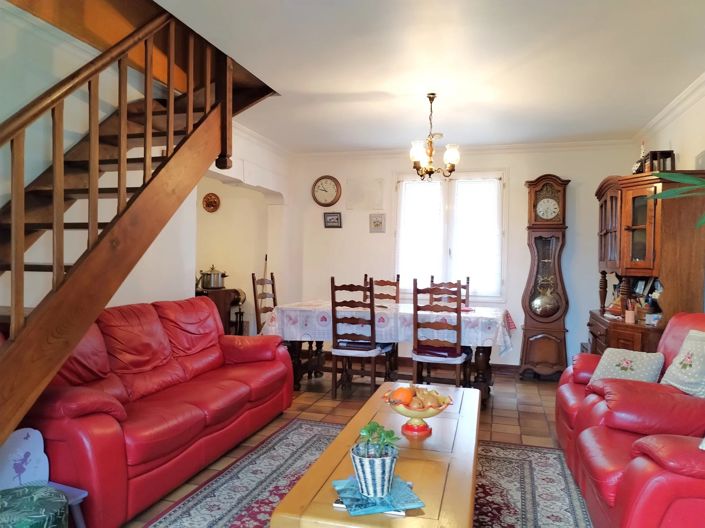 Image No.3-4 Bed House for sale