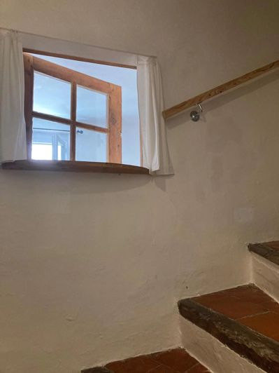 Image No.10-4 Bed Village House for sale