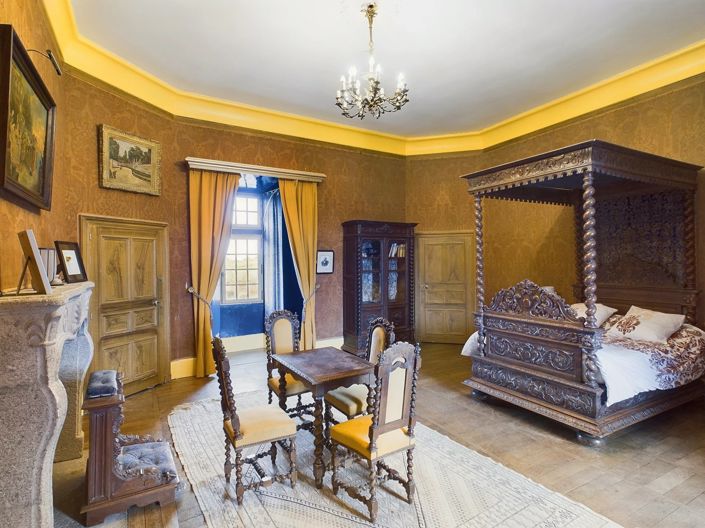 Image No.4-14 Bed House for sale