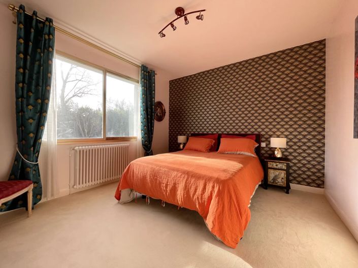 Image No.11-3 Bed House for sale