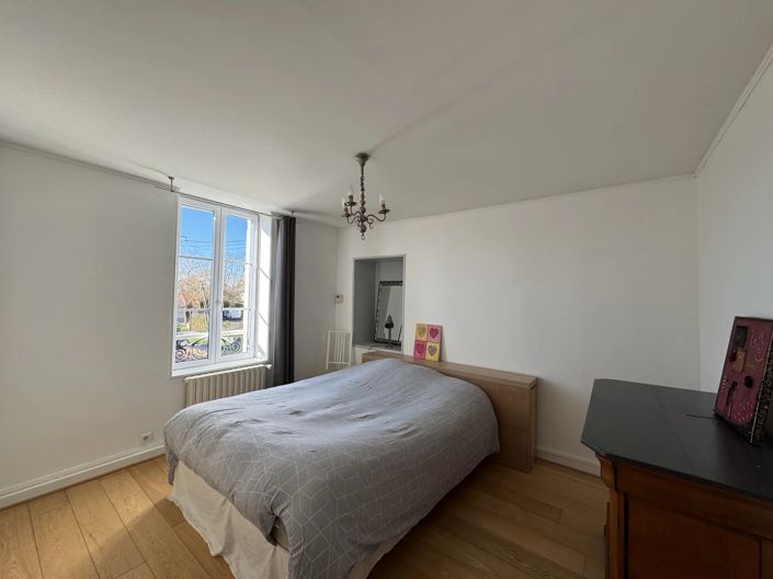 Image No.11-4 Bed House for sale