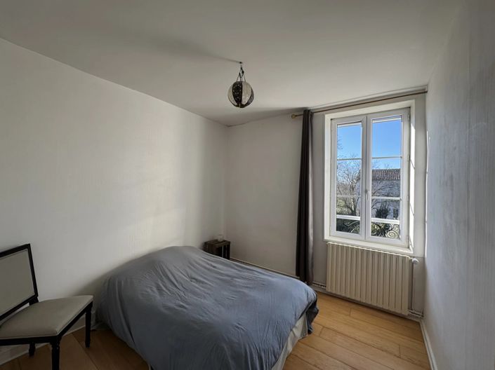 Image No.12-4 Bed House for sale