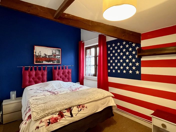 Image No.11-6 Bed House for sale