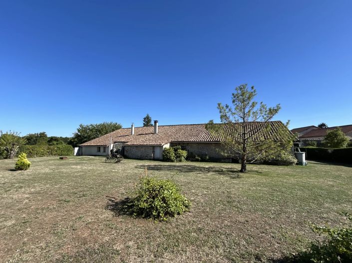 Image No.13-3 Bed Village House for sale