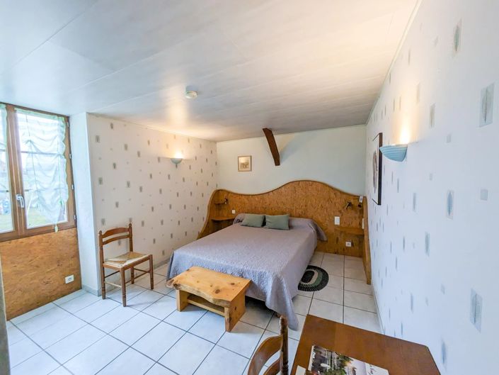 Image No.9-9 Bed House for sale