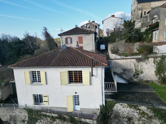 Image No.2-4 Bed Village House for sale